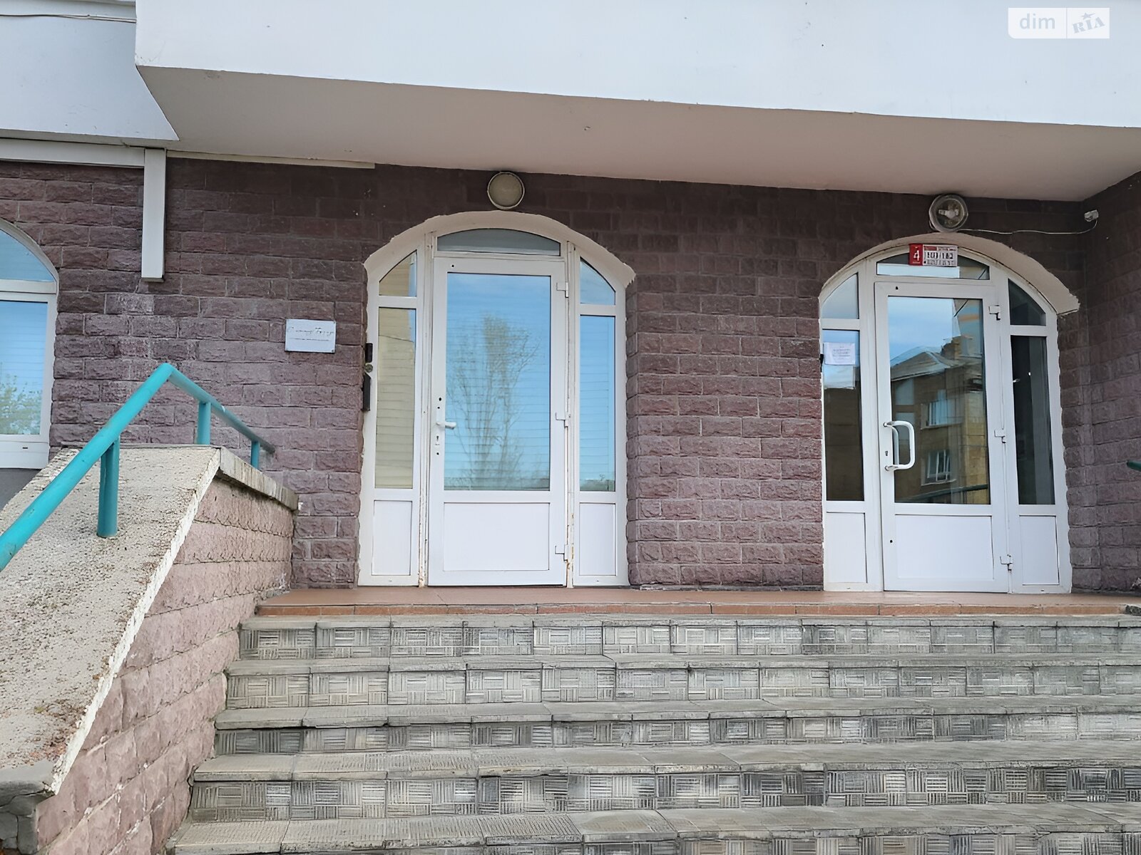 Аренда офисного помещения в Киеве, Автозаводская улица 99/4, помещений - 1, этаж - 1 фото 1 Аренда офисного помещения в Киеве, Автозаводская улица 99/4, помещений - 1, этаж - 1 фото 1