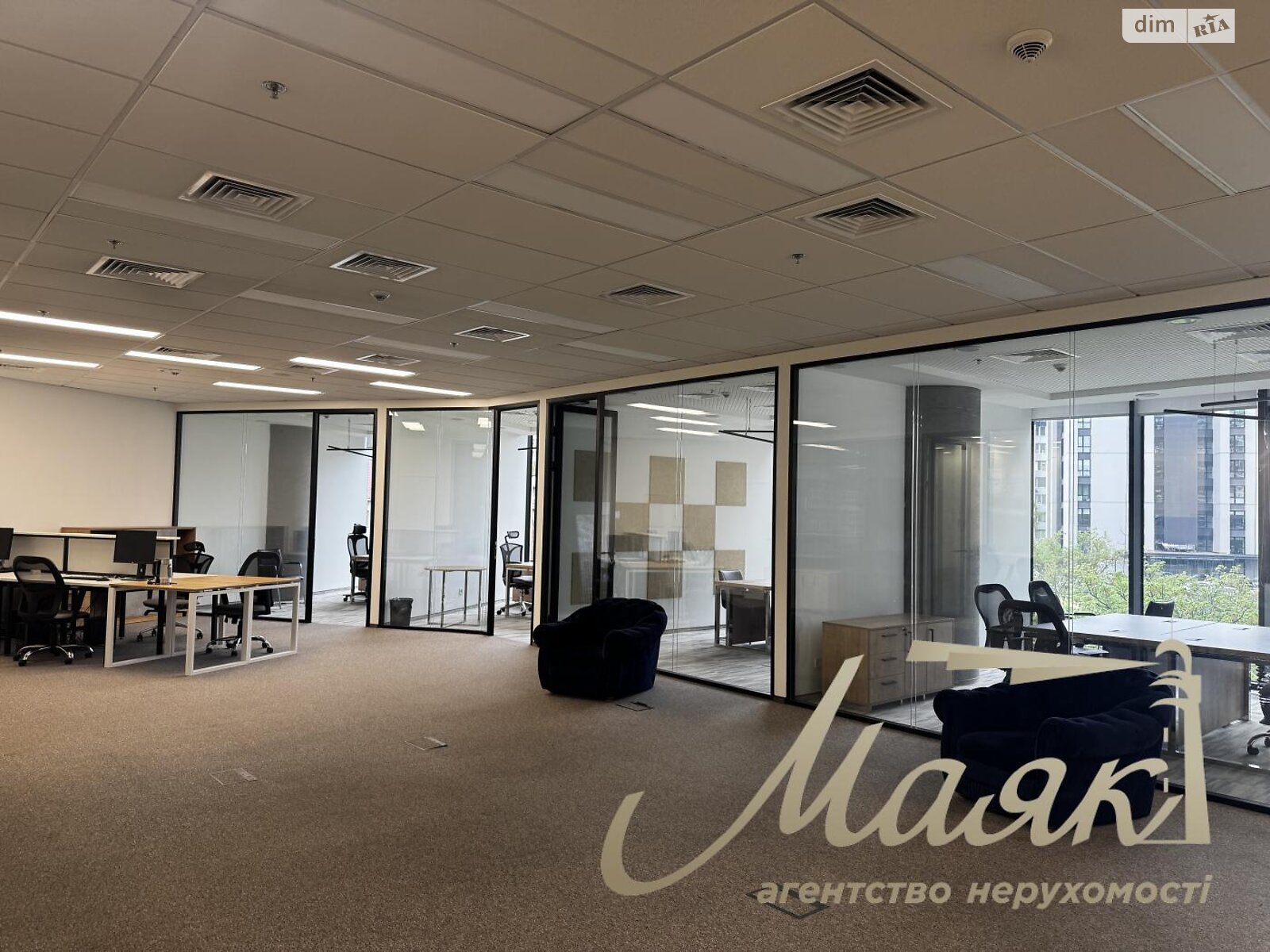 Аренда офисного помещения в Киеве, Болсуновская улица 13-14, помещений - 5, этаж - 9 фото 1 Аренда офисного помещения в Киеве, Болсуновская улица 13-14, помещений - 5, этаж - 9 фото 1