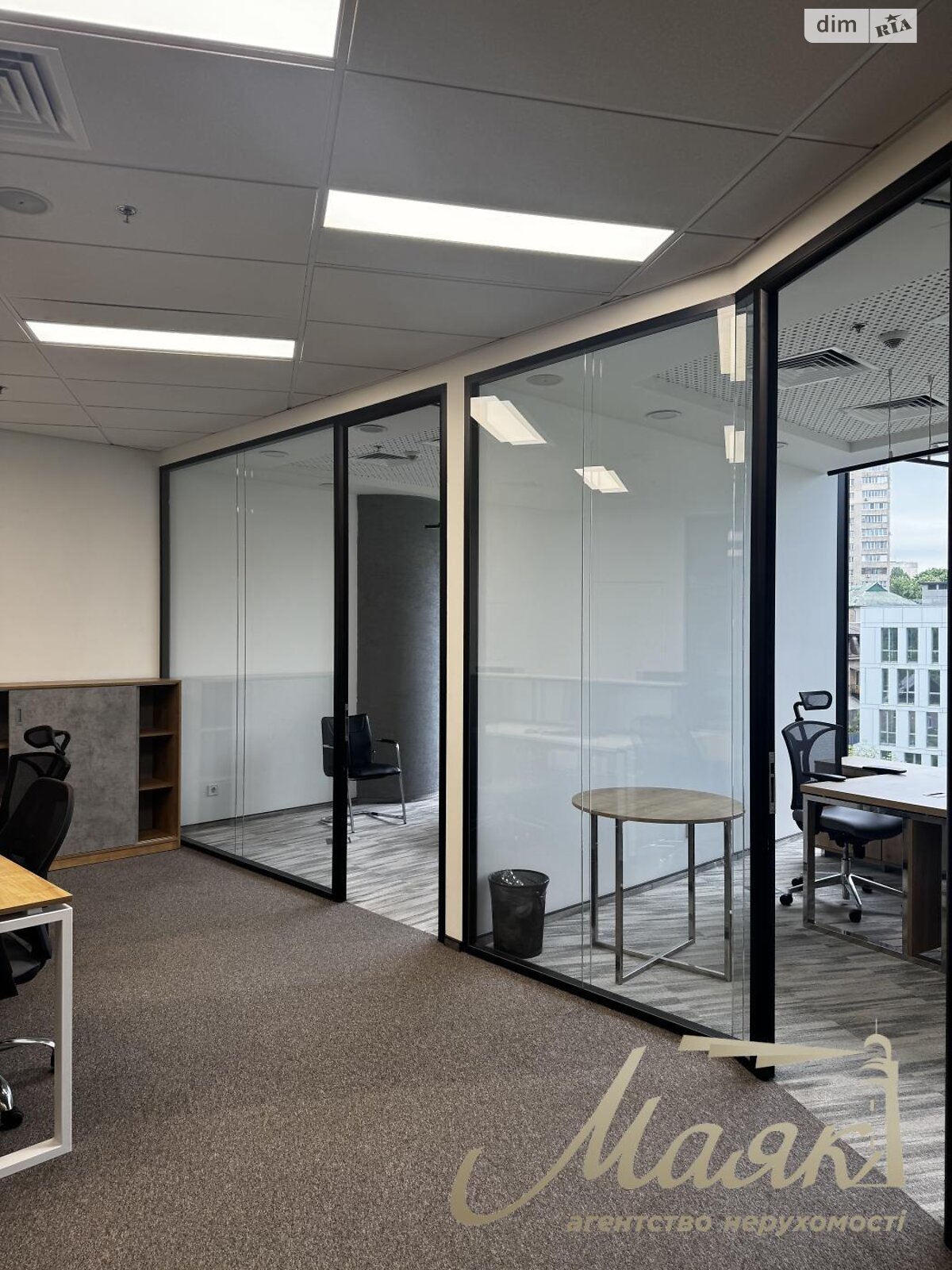 Аренда офисного помещения в Киеве, Болсуновская улица 13-14, помещений - 5, этаж - 9 фото 1 Аренда офисного помещения в Киеве, Болсуновская улица 13-14, помещений - 5, этаж - 9 фото 1