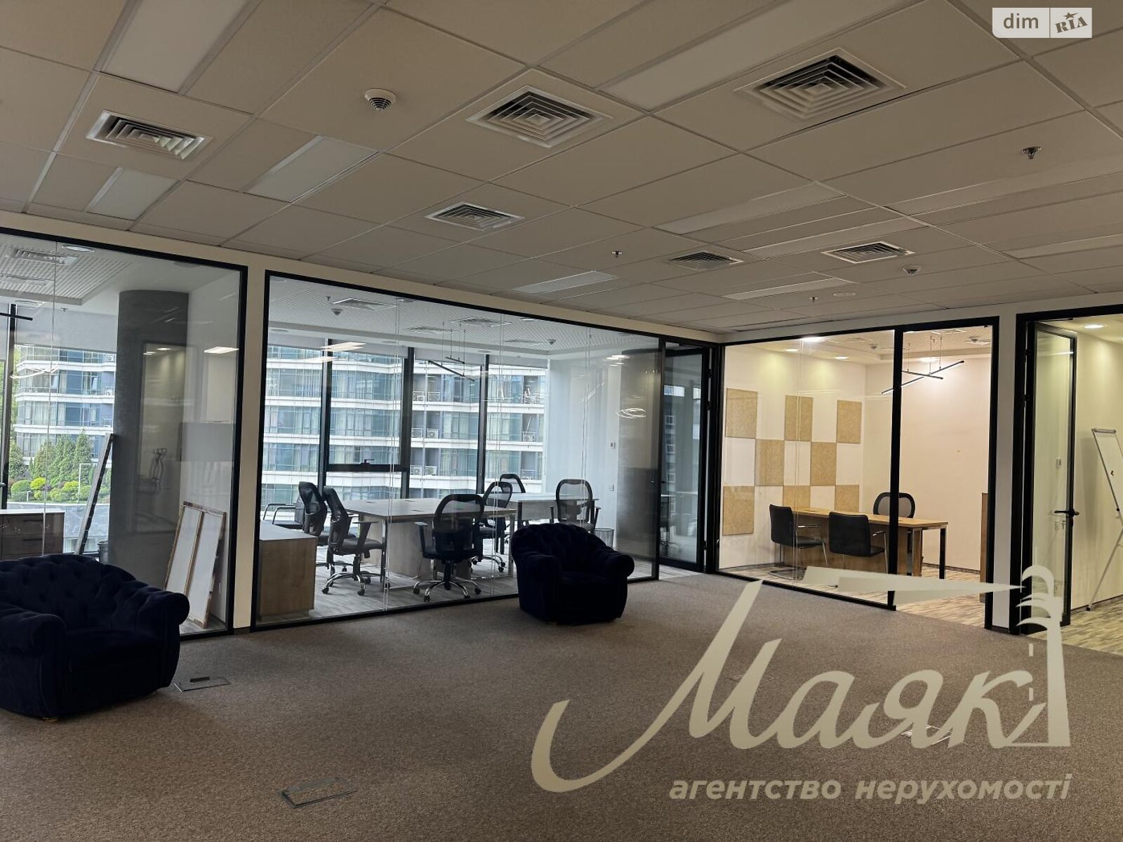 Аренда офисного помещения в Киеве, Болсуновская улица 13-14, помещений - 5, этаж - 9 фото 1 Аренда офисного помещения в Киеве, Болсуновская улица 13-14, помещений - 5, этаж - 9 фото 1
