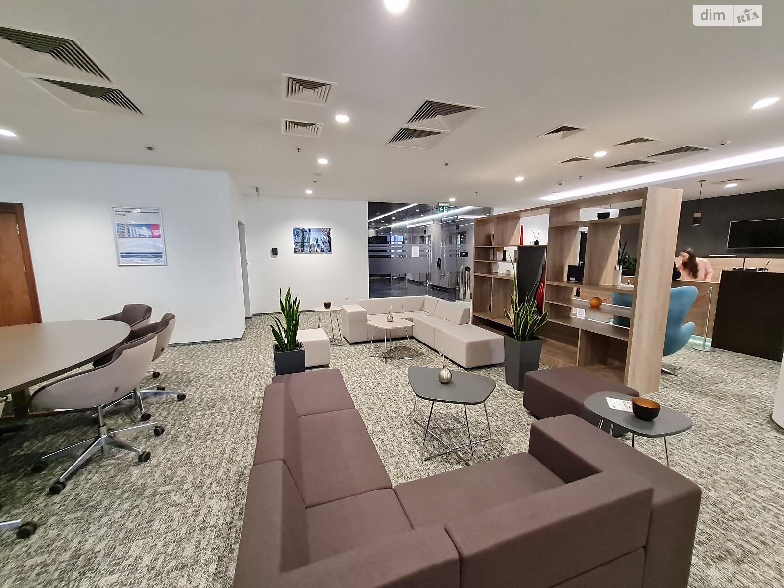 Аренда офисного помещения в Киеве, Болсуновская улица 13-15, помещений - 1, этаж - 8 фото 1 Аренда офисного помещения в Киеве, Болсуновская улица 13-15, помещений - 1, этаж - 8 фото 1