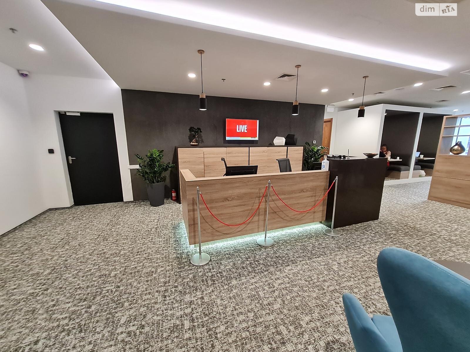 Аренда офисного помещения в Киеве, Болсуновская улица 13-15, помещений - 1, этаж - 8 фото 1 Аренда офисного помещения в Киеве, Болсуновская улица 13-15, помещений - 1, этаж - 8 фото 1