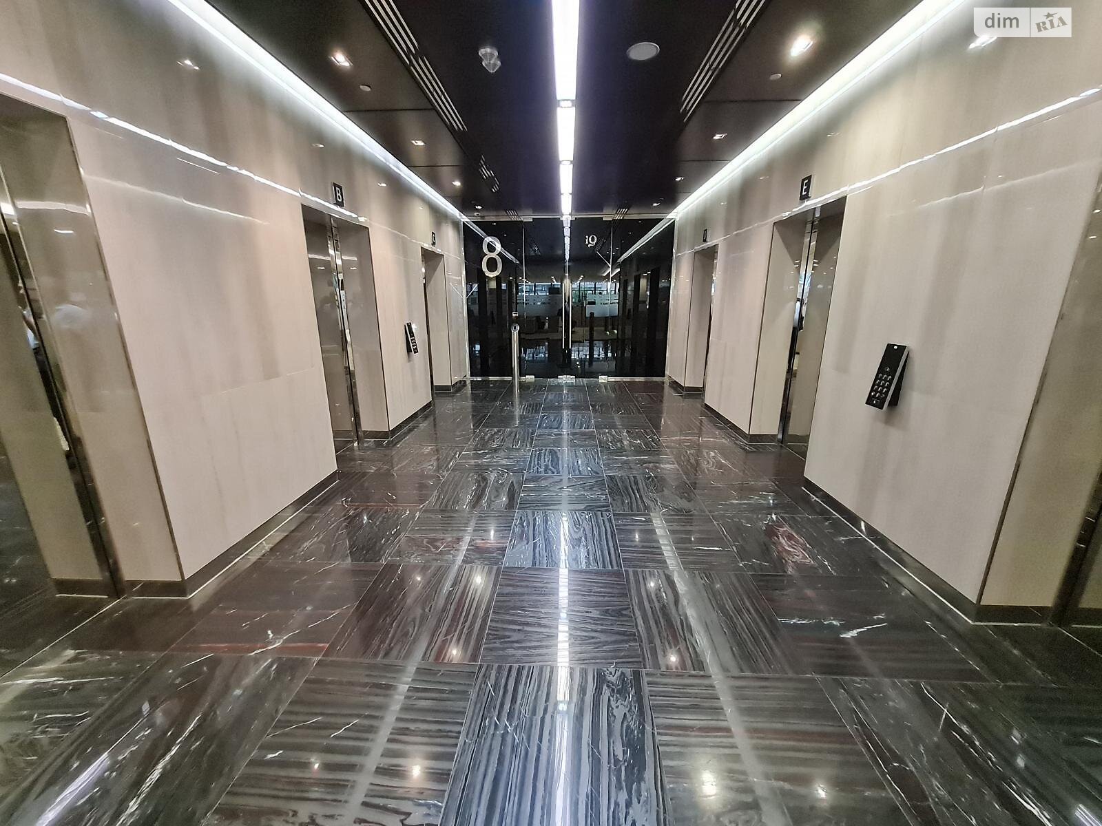 Аренда офисного помещения в Киеве, Болсуновская улица 13-15, помещений - 1, этаж - 8 фото 1 Аренда офисного помещения в Киеве, Болсуновская улица 13-15, помещений - 1, этаж - 8 фото 1