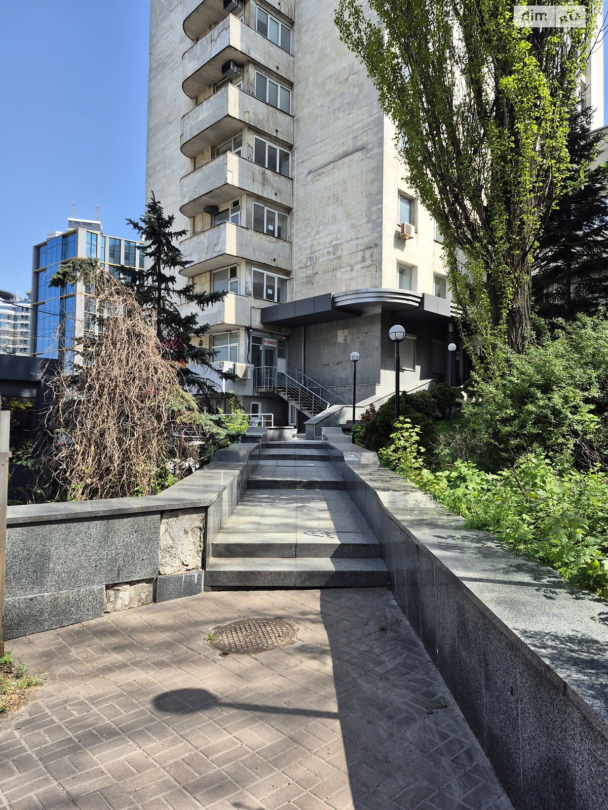 Аренда офисного помещения в Киеве, Николая Михновского (Дружбы Народов) бульвар, помещений - 1, этаж - 2 фото 1 Аренда офисного помещения в Киеве, Николая Михновского (Дружбы Народов) бульвар, помещений - 1, этаж - 2 фото 1