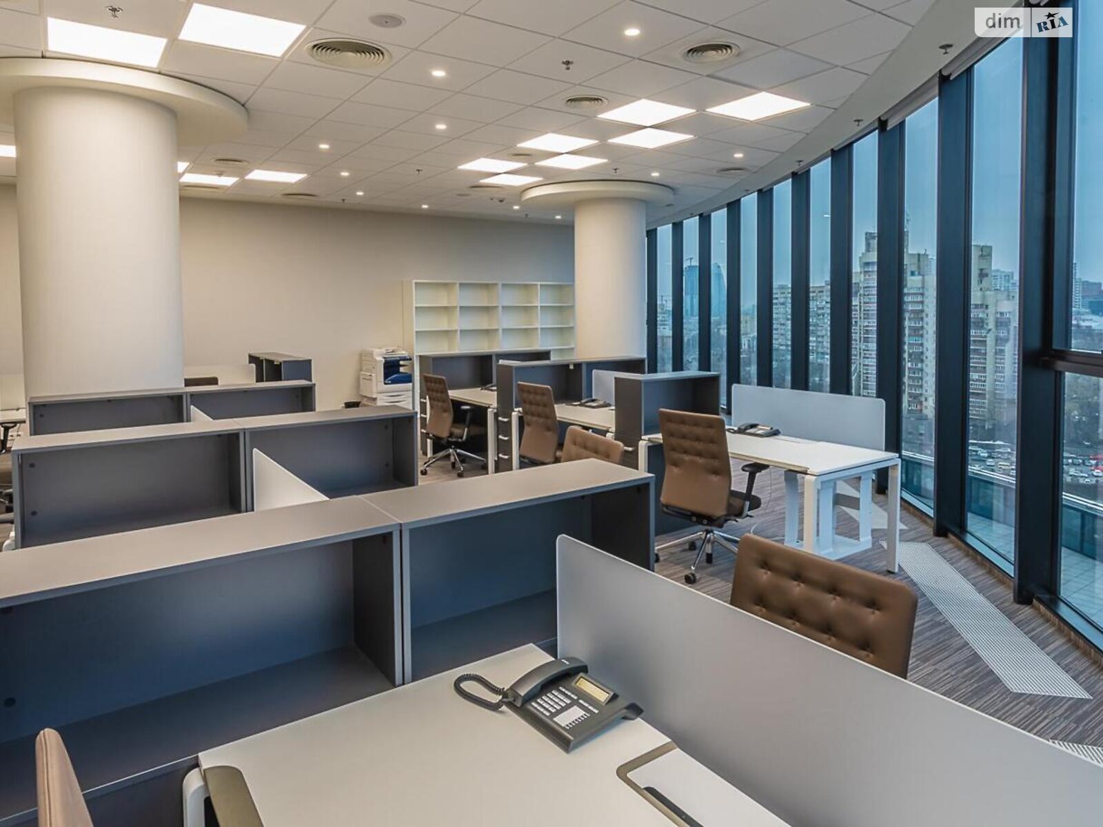 Аренда офисного помещения в Киеве, Сергея Струтинского улица 13/15, помещений - 14, этаж - 18 фото 1 Аренда офисного помещения в Киеве, Сергея Струтинского улица 13/15, помещений - 14, этаж - 18 фото 1