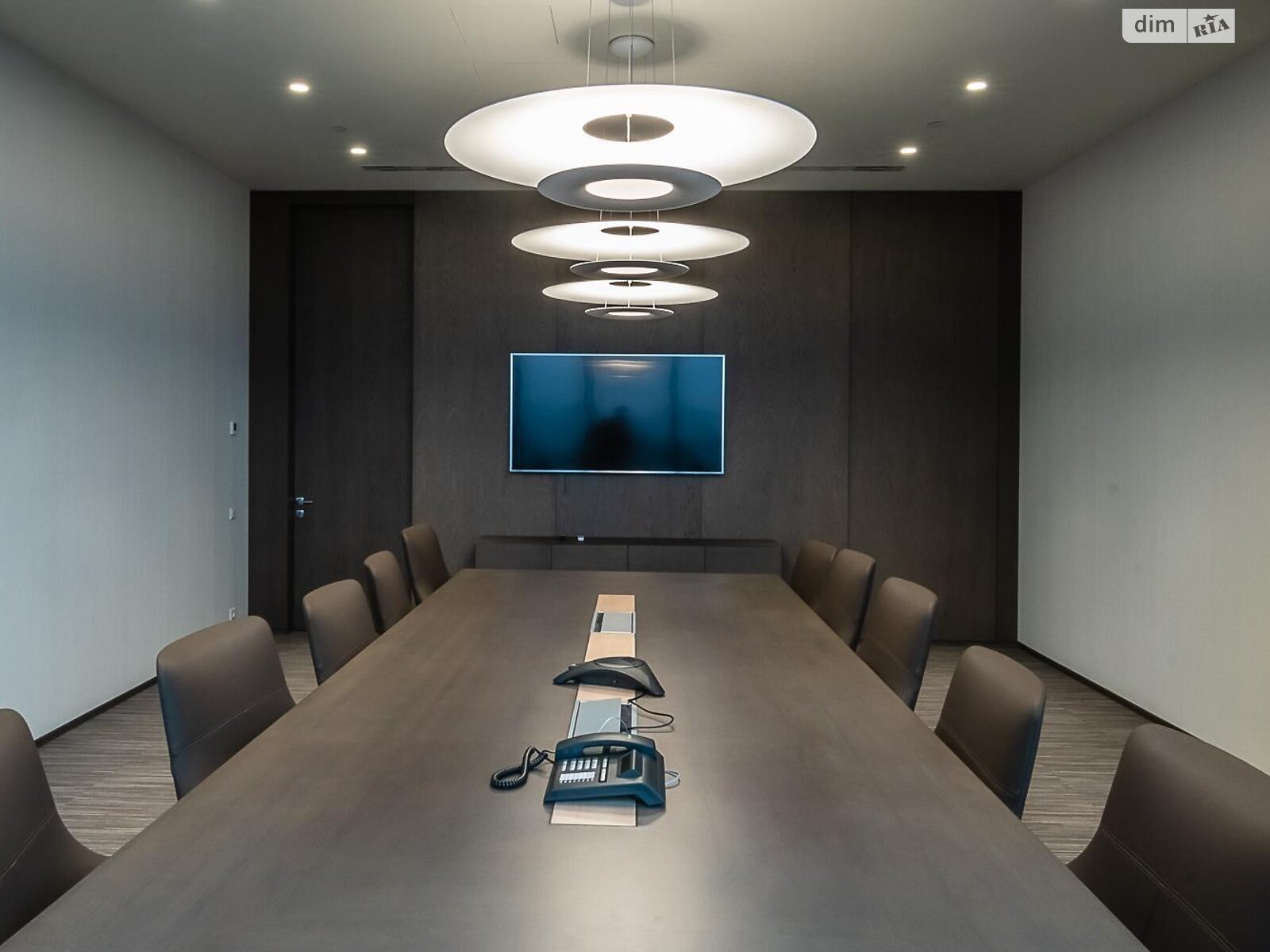 Аренда офисного помещения в Киеве, Сергея Струтинского улица 13/15, помещений - 14, этаж - 18 фото 1 Аренда офисного помещения в Киеве, Сергея Струтинского улица 13/15, помещений - 14, этаж - 18 фото 1