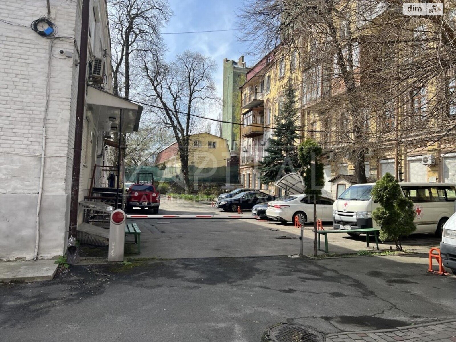 Аренда офисного помещения в Киеве, Евгения Чикаленко (Пушкинская) улица, помещений - 7, этаж - 1 фото 1 Аренда офисного помещения в Киеве, Евгения Чикаленко (Пушкинская) улица, помещений - 7, этаж - 1 фото 1