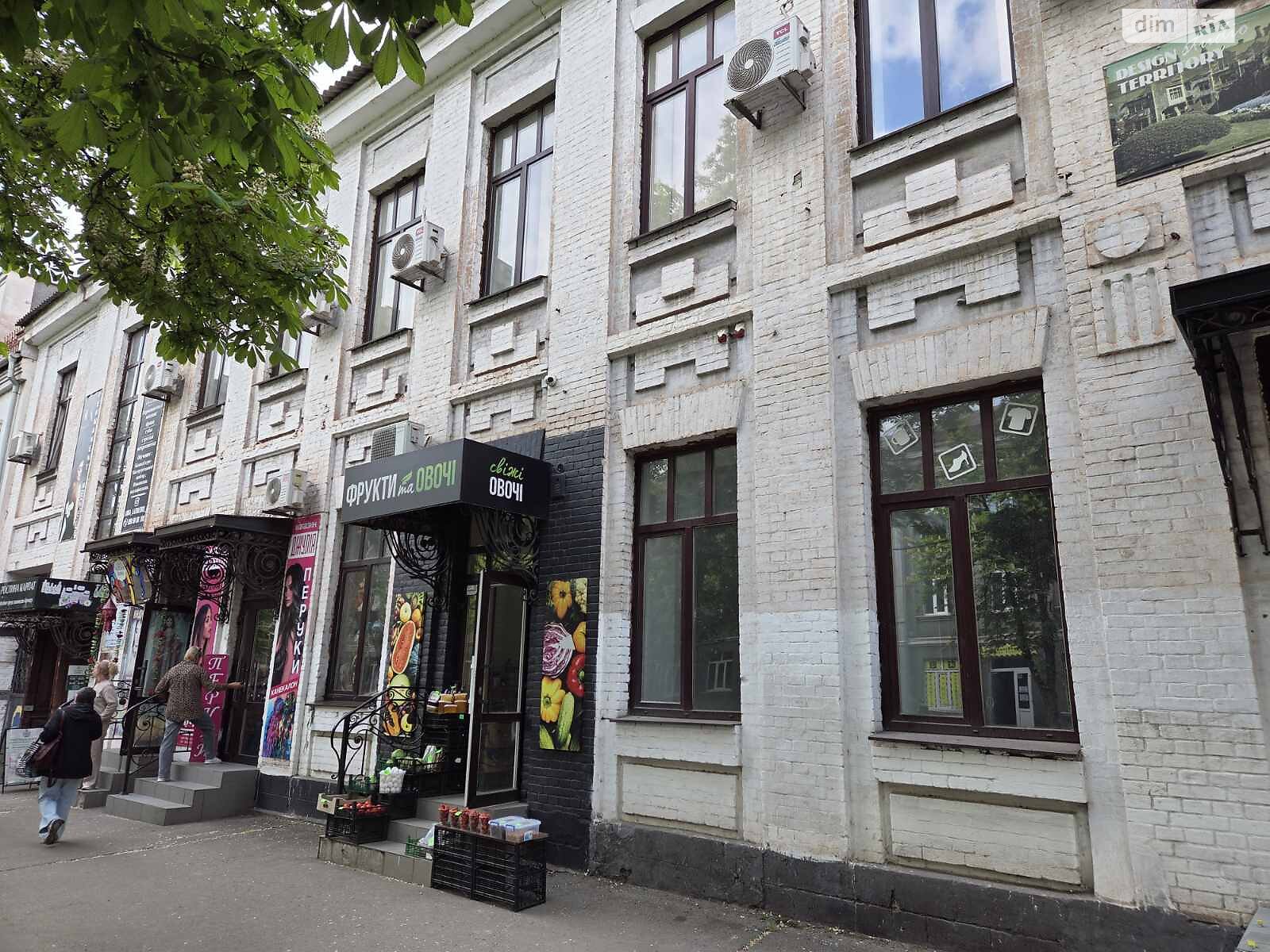Аренда офисного помещения в Кривом Роге, Поштовый (Карла Маркса) проспект, помещений - 1, этаж - 2 фото 1 Аренда офисного помещения в Кривом Роге, Поштовый (Карла Маркса) проспект, помещений - 1, этаж - 2 фото 1