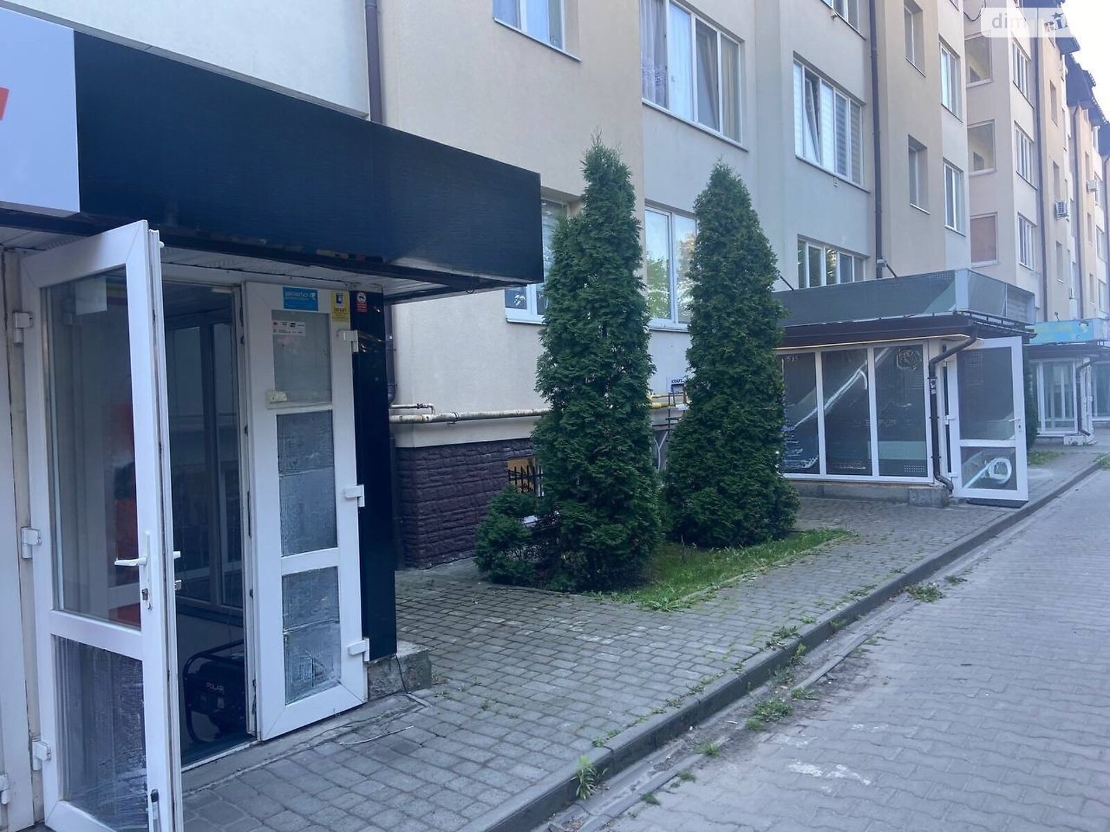 Аренда офисного помещения в Крюковщине, Одесская улица 24, помещений - фото 1 Аренда офисного помещения в Крюковщине, Одесская улица 24, помещений - фото 1