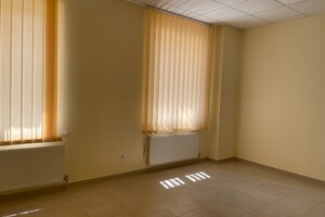 Оренда офісного приміщення в Гіркій Полонці, Луцька вулиця, приміщень - 2, поверх - 1 фото 2