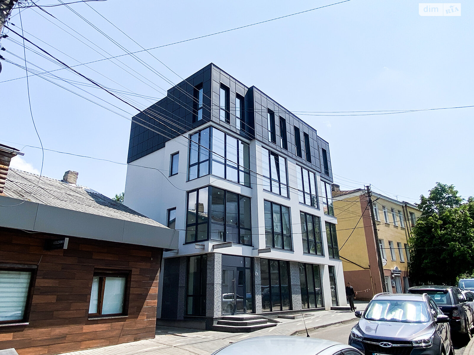 Аренда офисного помещения в Луцке, Сверстюка Евгения улица, помещений - 2, этаж - 2 фото 1