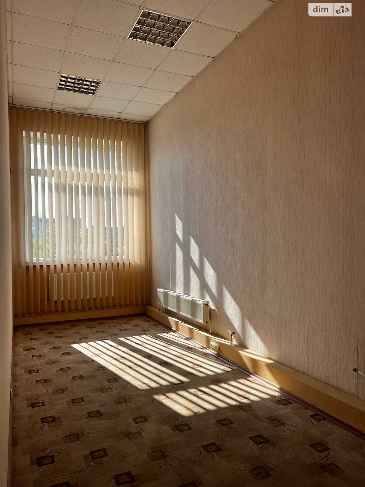Оренда офісного приміщення в Луцьку, Глушець вулиця 49, приміщень - 1, поверх - 5 фото 1