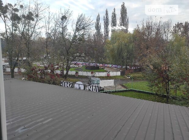 Оренда офісного приміщення в Луцьку, Паркова вулиця 13, приміщень - 1, поверх - 2 фото 1 Оренда офісного приміщення в Луцьку, Паркова вулиця 13, приміщень - 1, поверх - 2 фото 1