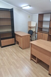 Оренда офісного приміщення в Луцьку, Романюка вулиця, приміщень - 6, поверх - 1 фото 2