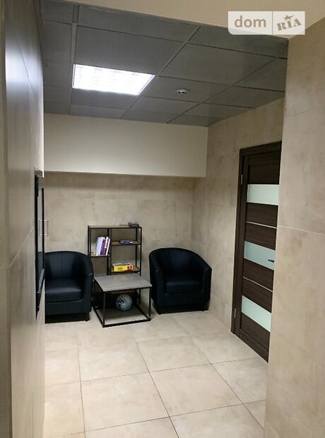 Оренда офісного приміщення в Луцьку, Винниченка вулиця 26, приміщень - 8, поверх - 1 фото 1 Оренда офісного приміщення в Луцьку, Винниченка вулиця 26, приміщень - 8, поверх - 1 фото 1