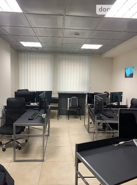 Оренда офісного приміщення в Луцьку, Винниченка вулиця 26, приміщень - 8, поверх - 1 фото 1 Оренда офісного приміщення в Луцьку, Винниченка вулиця 26, приміщень - 8, поверх - 1 фото 1