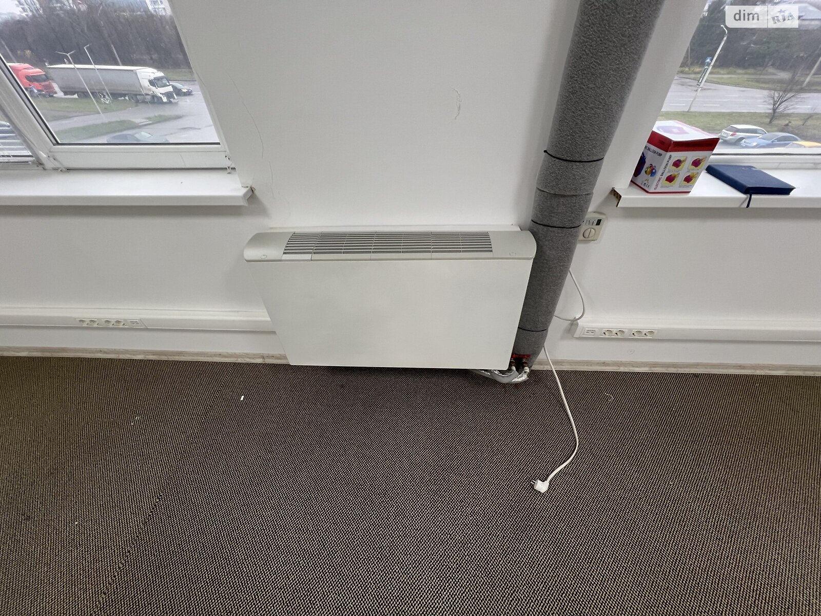 Аренда офисного помещения в Львове, Пасечная улица 93Б, помещений - 1, этаж - 3 фото 1 Аренда офисного помещения в Львове, Пасечная улица 93Б, помещений - 1, этаж - 3 фото 1