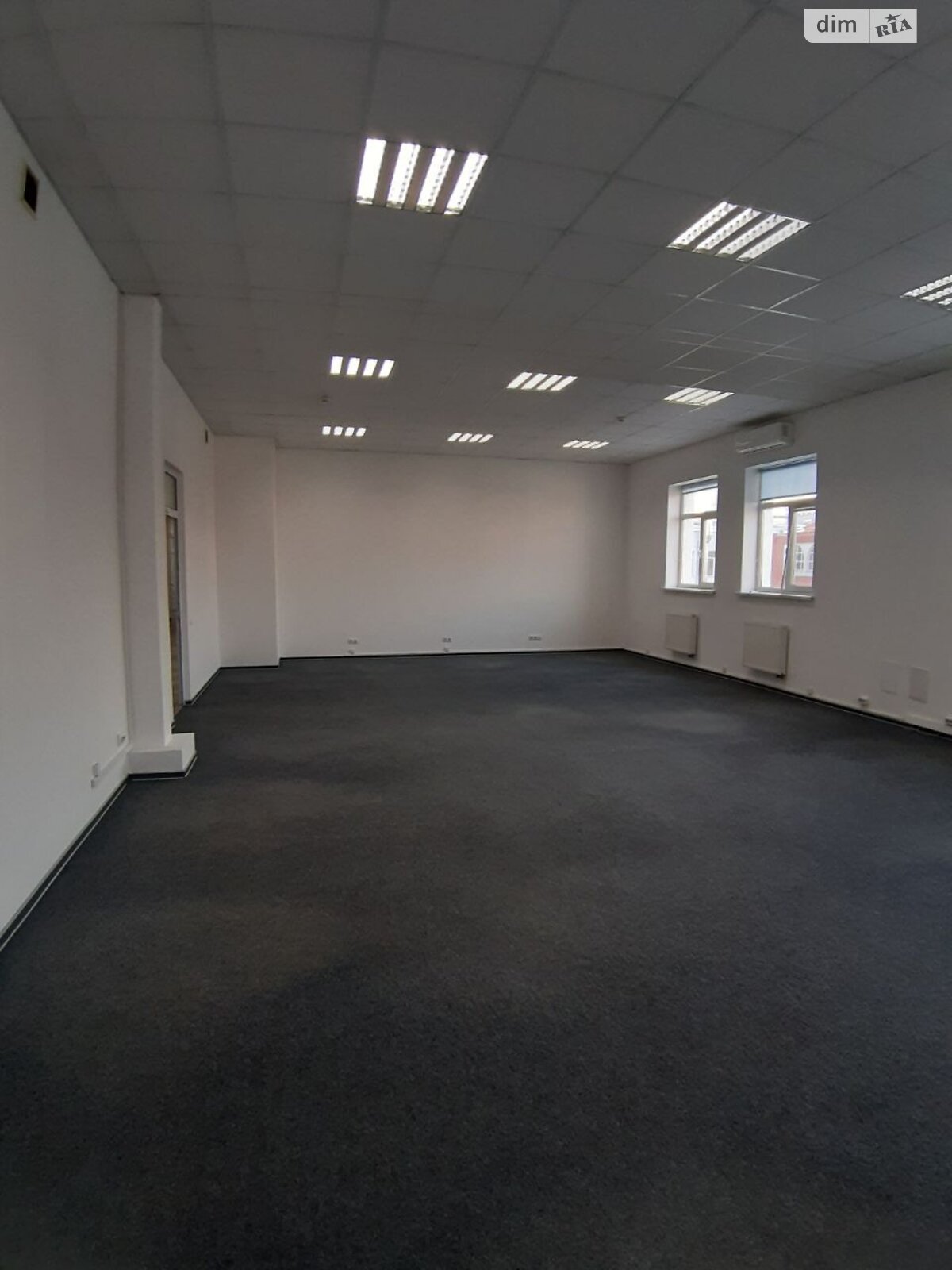 Аренда офисного помещения в Львове, Героев УПА улица, помещений -, этаж - 4 фото 1