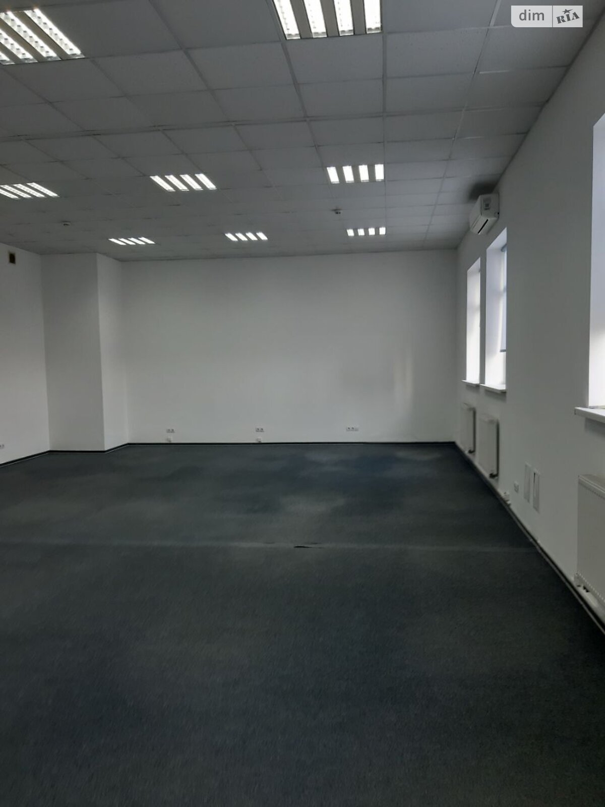 Аренда офисного помещения в Львове, Героев УПА улица, помещений -, этаж - 4 фото 1
