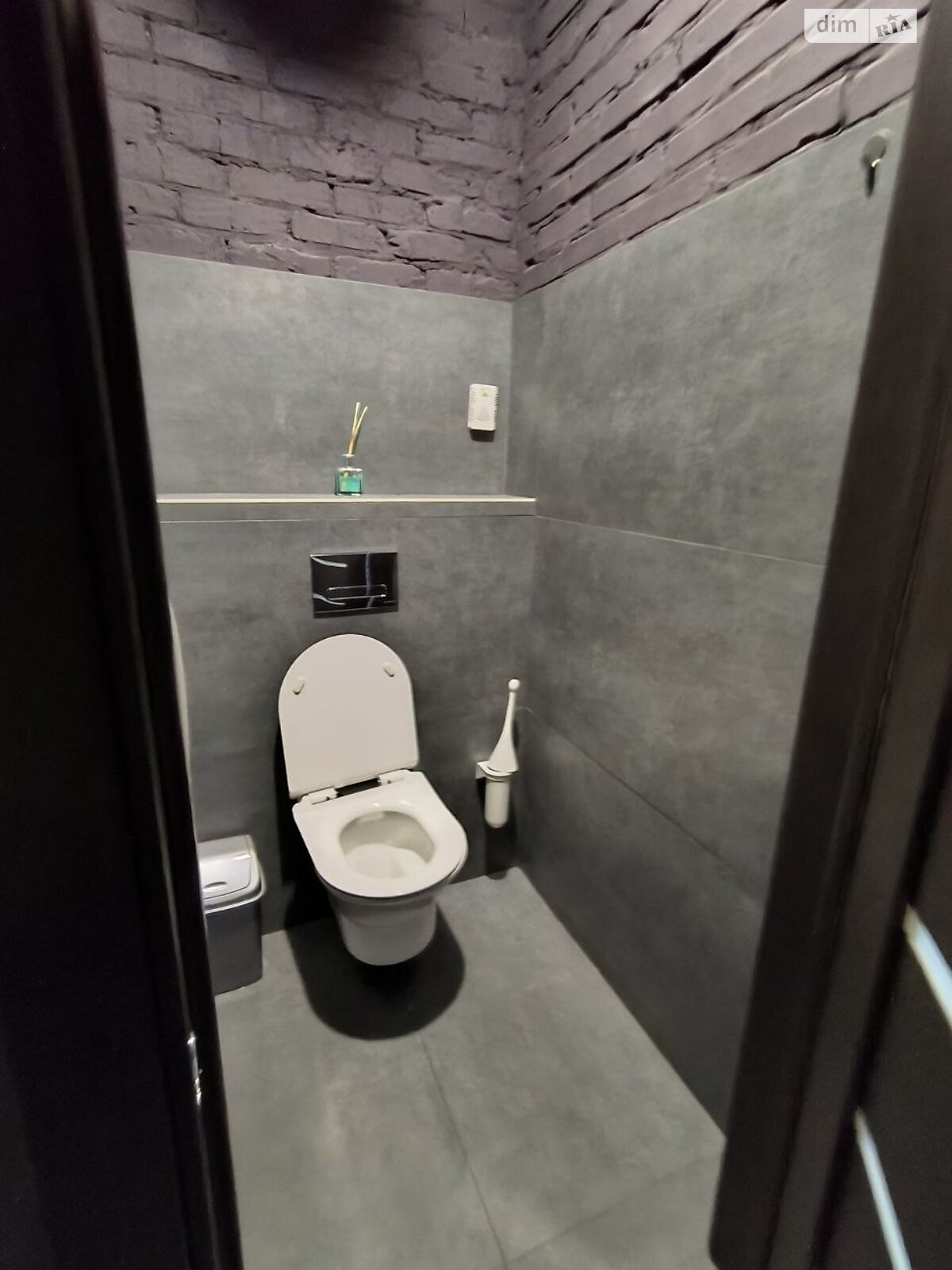 Аренда офисного помещения в Львове, Героев УПА улица, помещений -, этаж - 2 фото 1