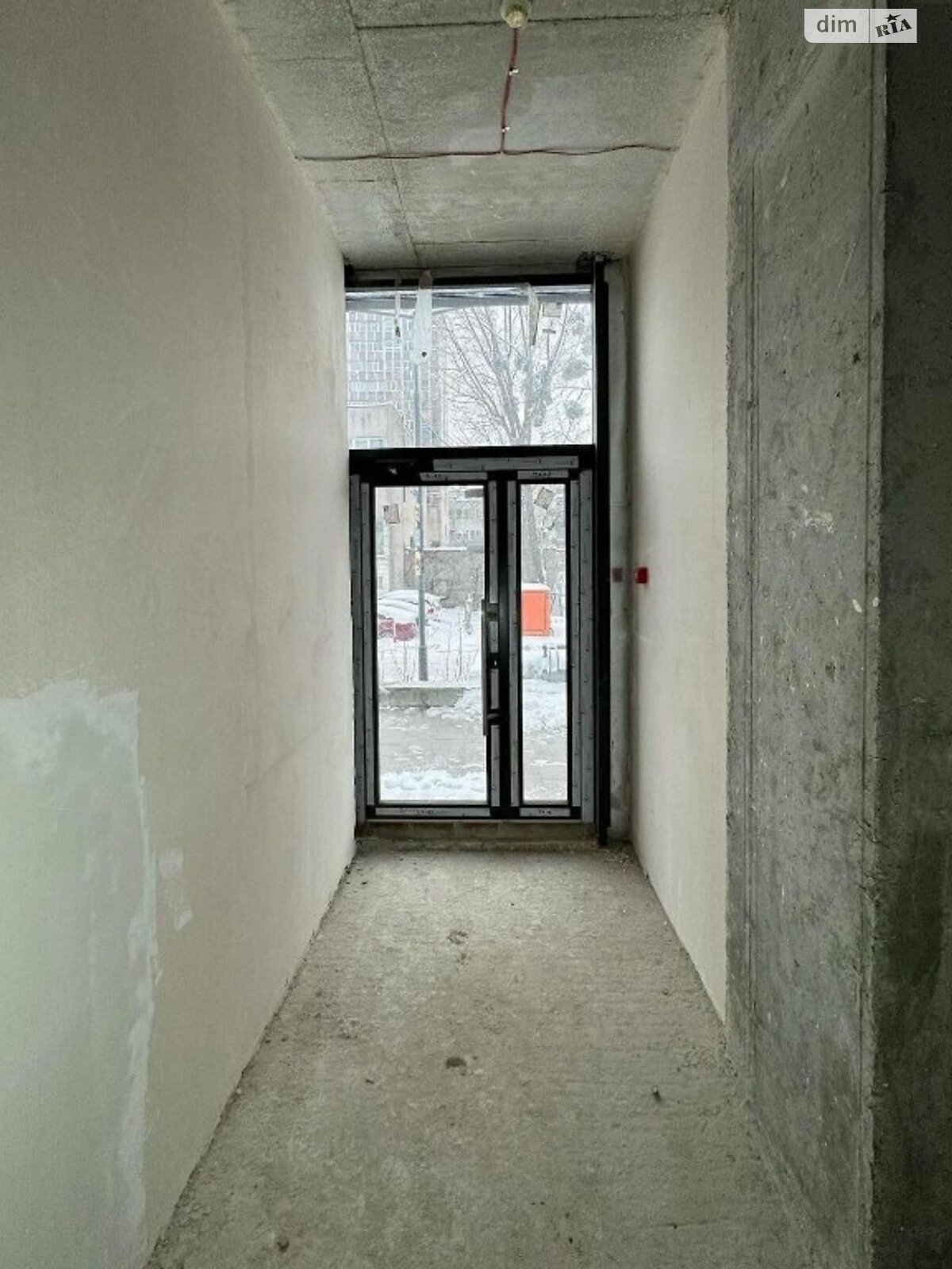 Аренда офисного помещения в Львове, Стрыйская улица 108, помещений - 1, этаж - 1 фото 1