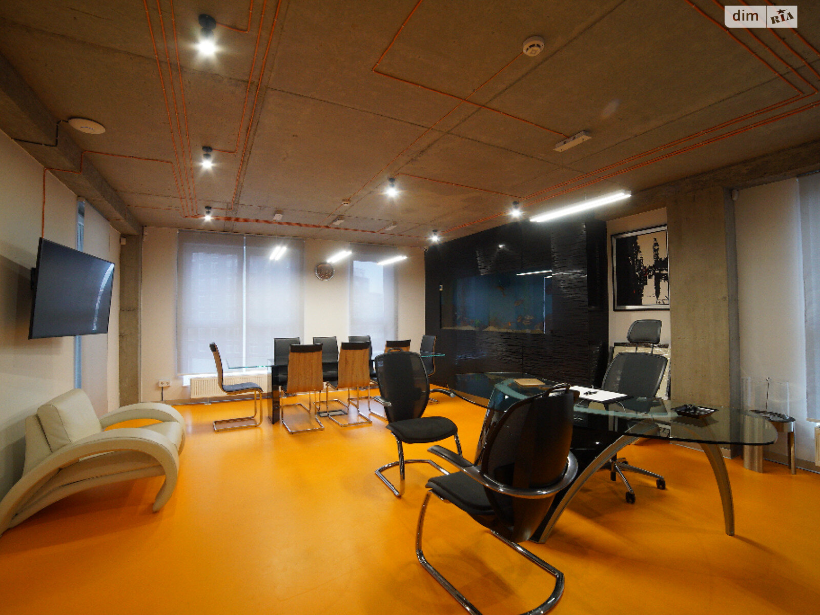 Аренда офисного помещения в Львове, Владимира Великого улица, помещений -, этаж - 1 фото 1