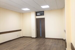 Оренда офісного приміщення в Львові, Володимира Великого вулиця 8А, приміщень - 1, поверх - 2 фото 2 Оренда офісного приміщення в Львові, Володимира Великого вулиця 8А, приміщень - 1, поверх - 2 фото 2
