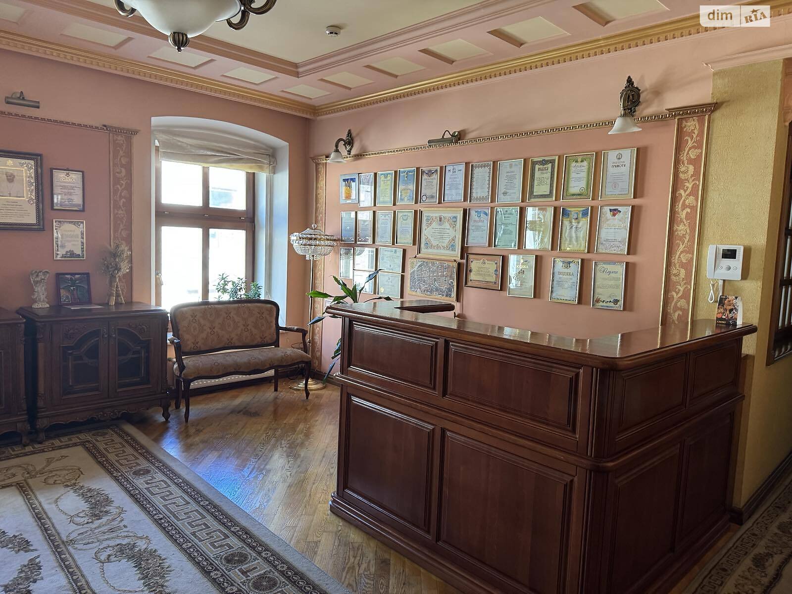 Оренда офісного приміщення в Львові, Рогатинців Братів вулиця 18, приміщень - 4, поверх - 3 фото 1 Оренда офісного приміщення в Львові, Рогатинців Братів вулиця 18, приміщень - 4, поверх - 3 фото 1