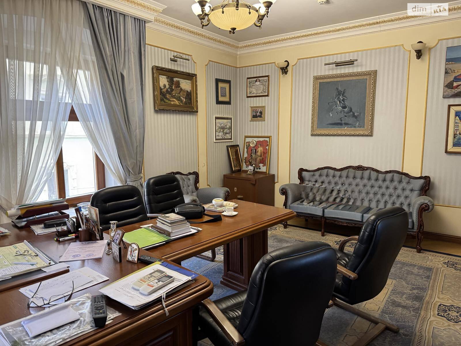 Оренда офісного приміщення в Львові, Рогатинців Братів вулиця 18, приміщень - 4, поверх - 3 фото 1 Оренда офісного приміщення в Львові, Рогатинців Братів вулиця 18, приміщень - 4, поверх - 3 фото 1