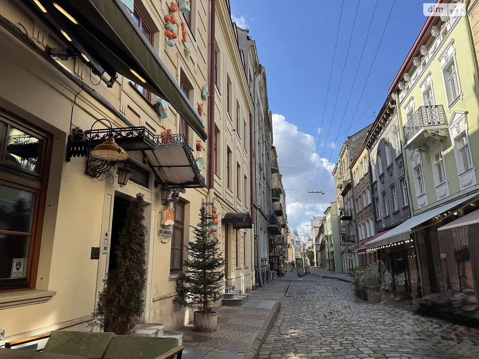 Оренда офісного приміщення в Львові, Рогатинців Братів вулиця 18, приміщень - 4, поверх - 3 фото 1 Оренда офісного приміщення в Львові, Рогатинців Братів вулиця 18, приміщень - 4, поверх - 3 фото 1