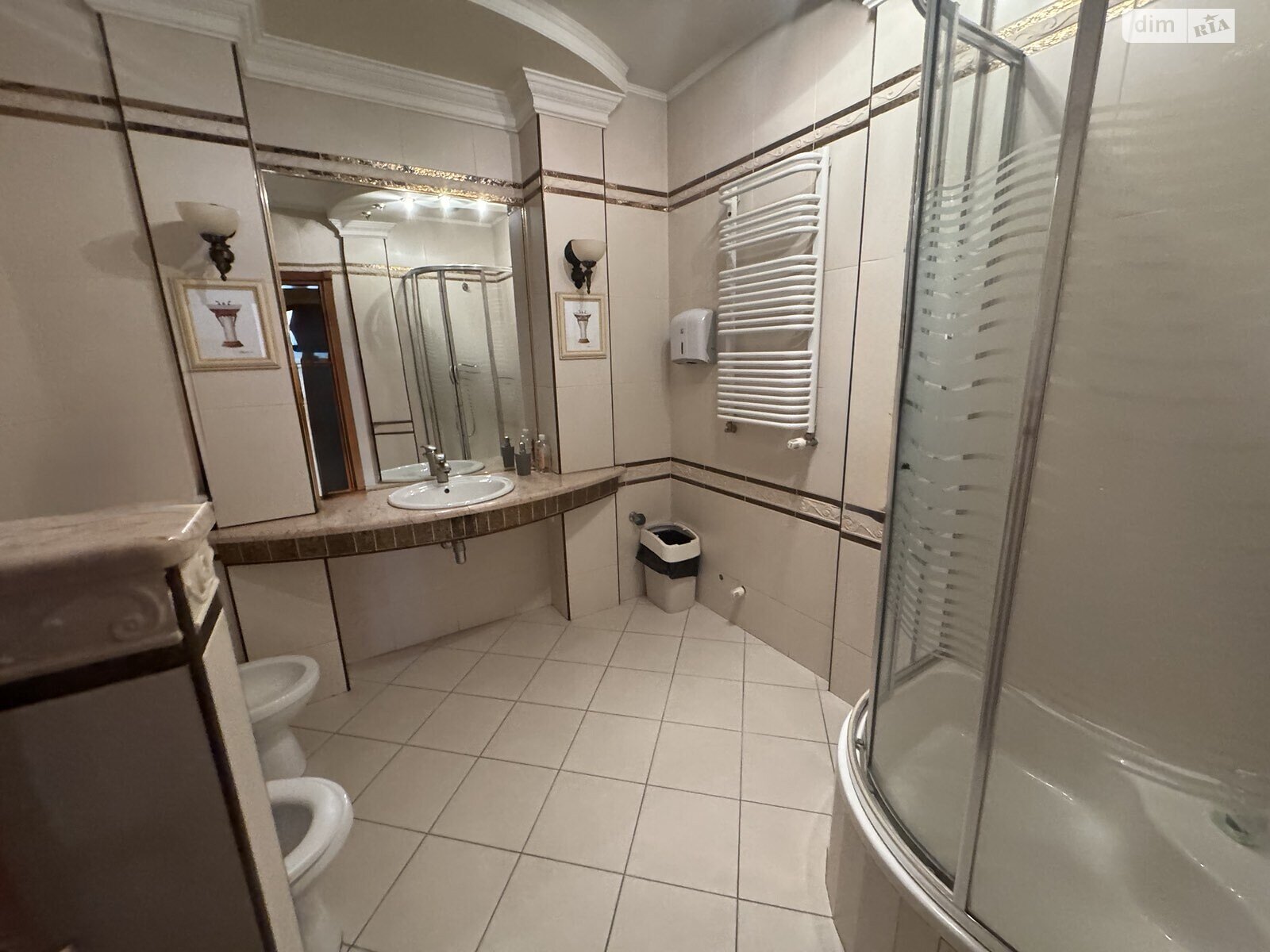 Оренда офісного приміщення в Львові, Рогатинців Братів вулиця 18, приміщень - 4, поверх - 3 фото 1 Оренда офісного приміщення в Львові, Рогатинців Братів вулиця 18, приміщень - 4, поверх - 3 фото 1