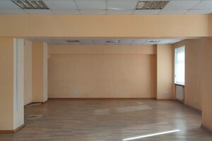 Аренда офисного помещения в Львове, Сахарова Андрея, Академика улица, помещений - 3, этаж - 3 фото 2