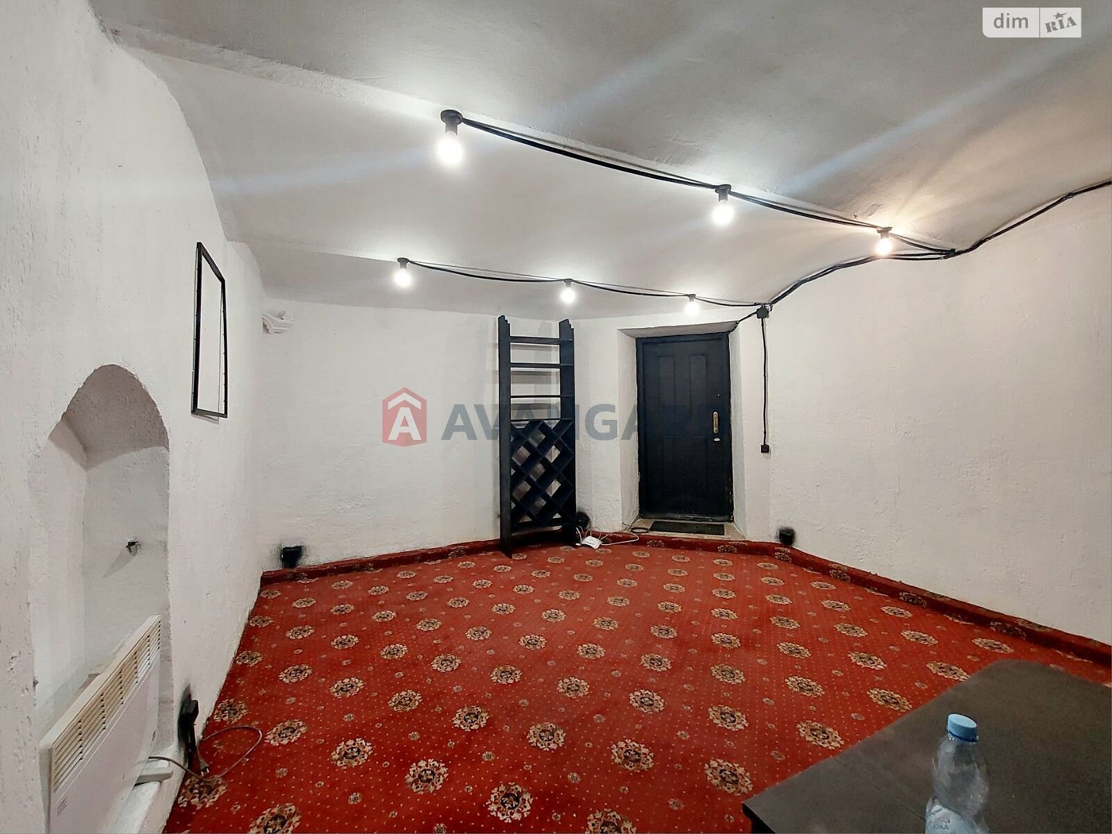 Оренда офісного приміщення в Львові, Шолом-Алейхема вулиця 9, приміщень - 1, поверх - 1 фото 1 Оренда офісного приміщення в Львові, Шолом-Алейхема вулиця 9, приміщень - 1, поверх - 1 фото 1