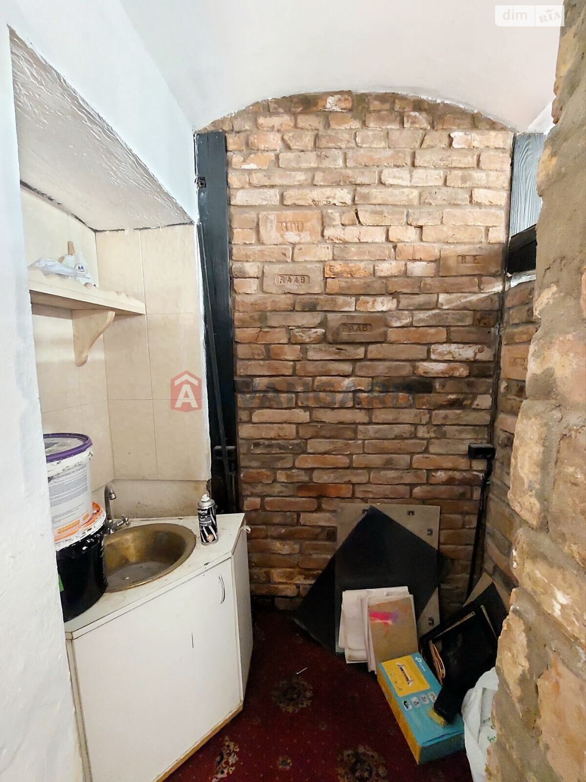 Оренда офісного приміщення в Львові, Шолом-Алейхема вулиця 9, приміщень - 1, поверх - 1 фото 1 Оренда офісного приміщення в Львові, Шолом-Алейхема вулиця 9, приміщень - 1, поверх - 1 фото 1