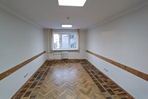 Аренда офисного помещения в Львове, Зеленая улица, помещений - 1, этаж - 4 фото 2