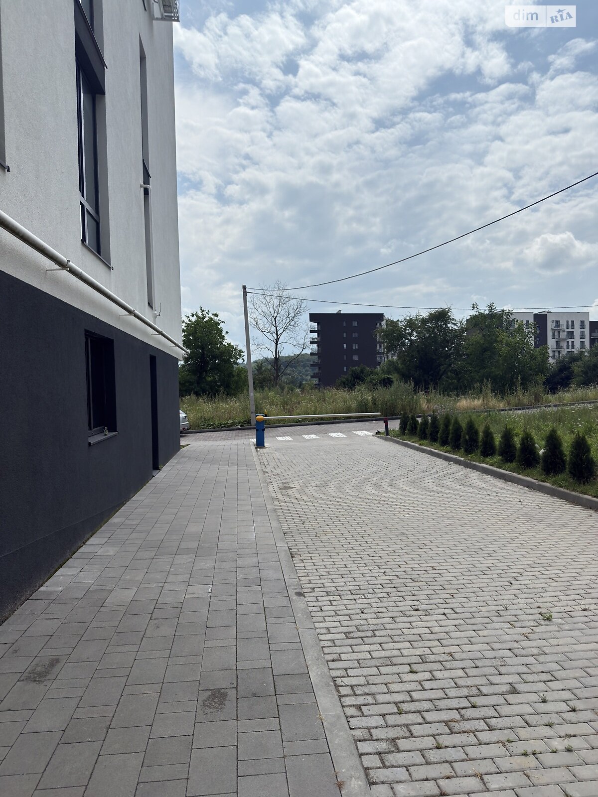 Оренда офісного приміщення в Львові, Малоголосківська вулиця 12Г, приміщень - 1, поверх - 1 фото 1 Оренда офісного приміщення в Львові, Малоголосківська вулиця 12Г, приміщень - 1, поверх - 1 фото 1