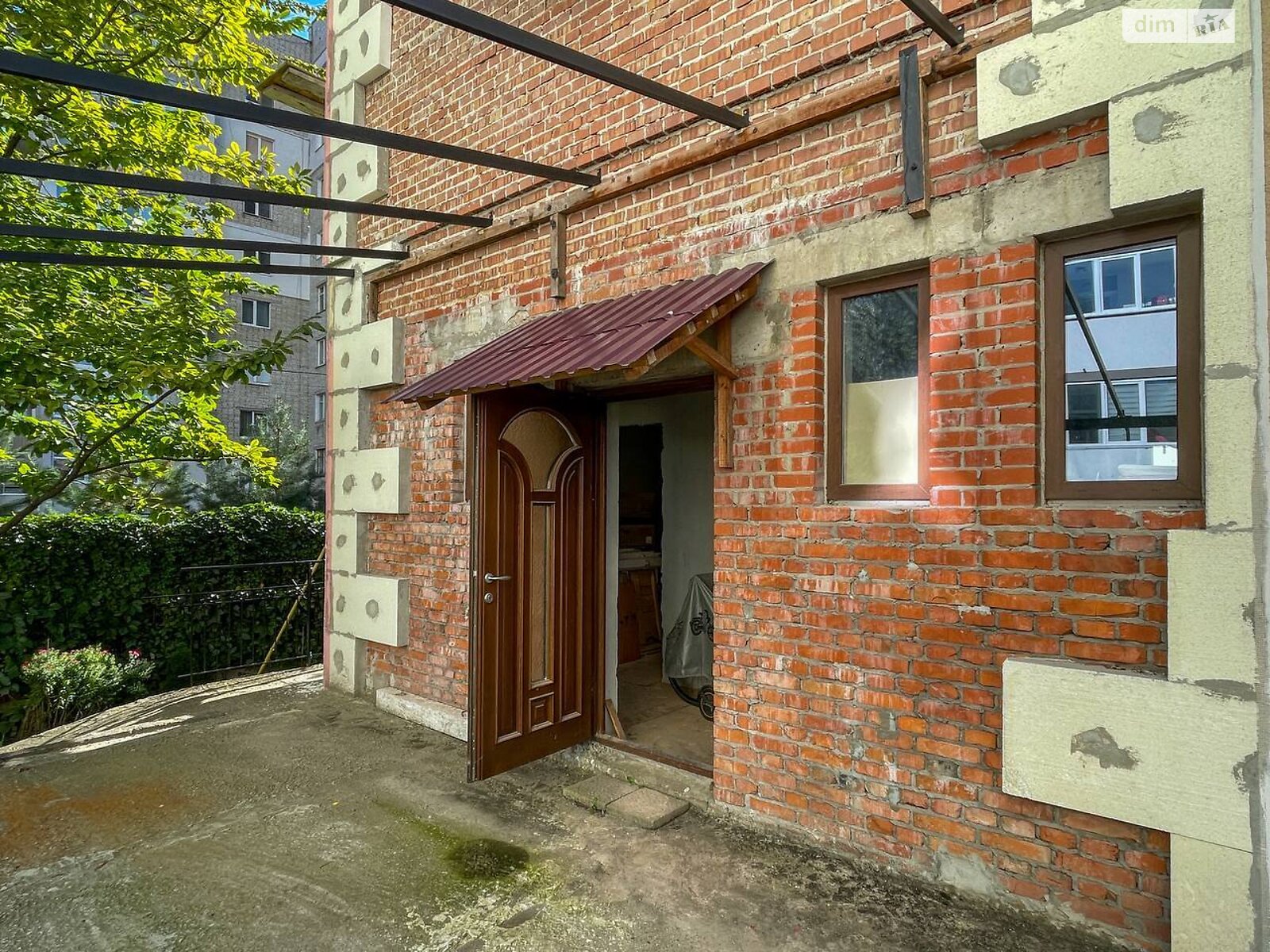 Аренда офисного помещения в Львове, Томаша Масарика улица 14, помещений -, этаж - 1 фото 1