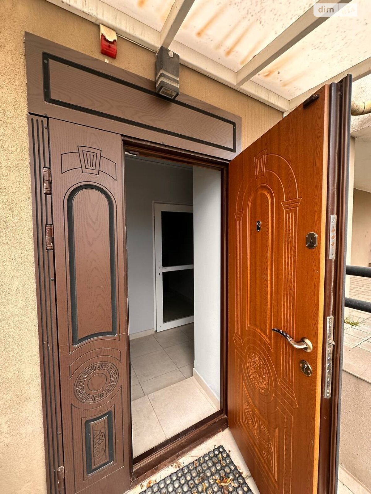 Аренда офисного помещения в Львове, Княгини Ольги улица, помещений - 3, этаж - 1 фото 1 Аренда офисного помещения в Львове, Княгини Ольги улица, помещений - 3, этаж - 1 фото 1