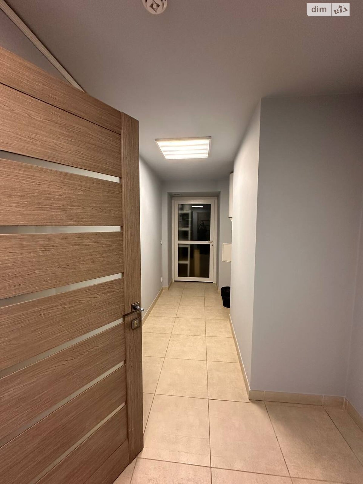 Аренда офисного помещения в Львове, Княгини Ольги улица, помещений - 3, этаж - 1 фото 1 Аренда офисного помещения в Львове, Княгини Ольги улица, помещений - 3, этаж - 1 фото 1