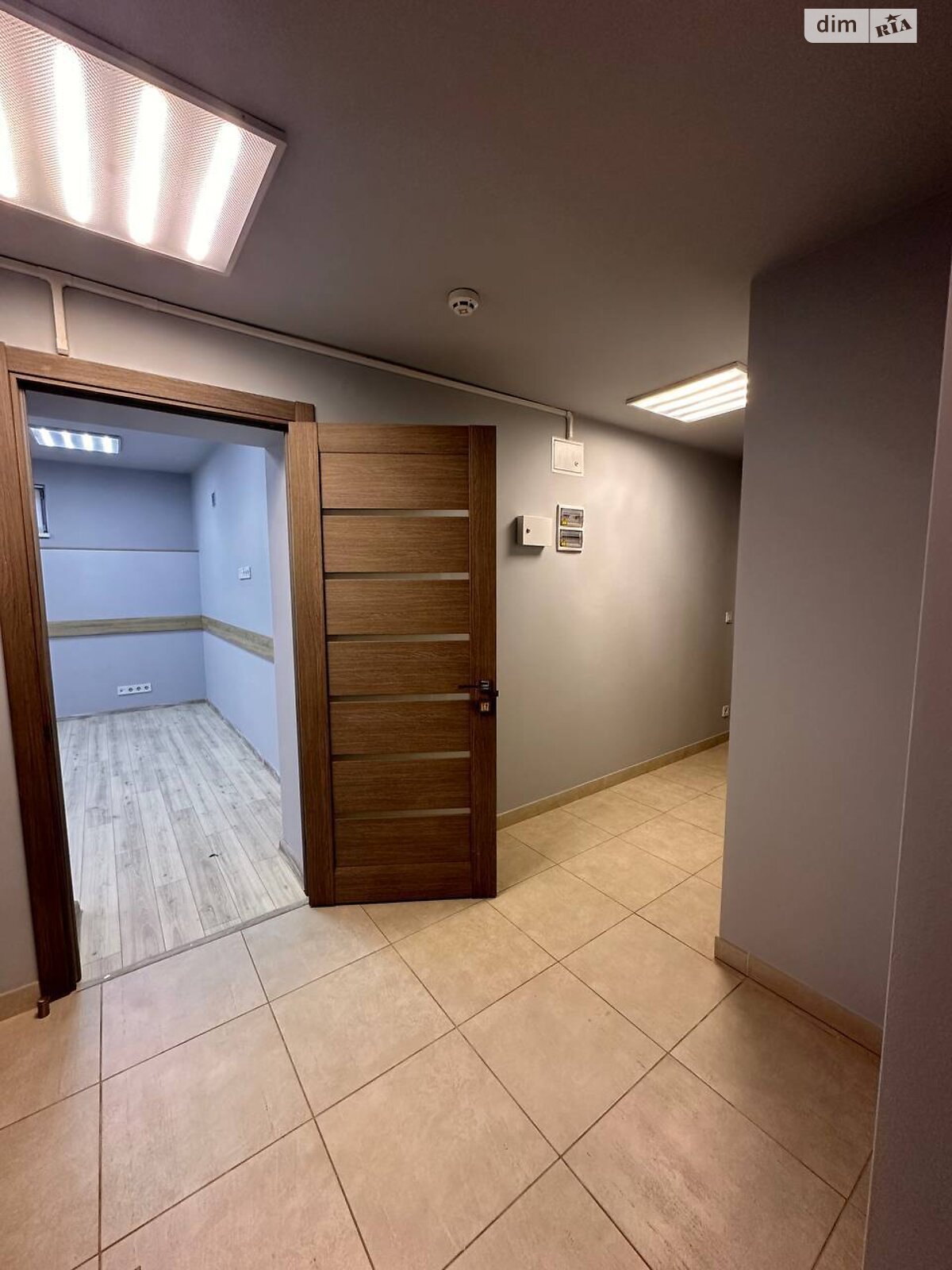 Аренда офисного помещения в Львове, Княгини Ольги улица, помещений - 3, этаж - 1 фото 1 Аренда офисного помещения в Львове, Княгини Ольги улица, помещений - 3, этаж - 1 фото 1