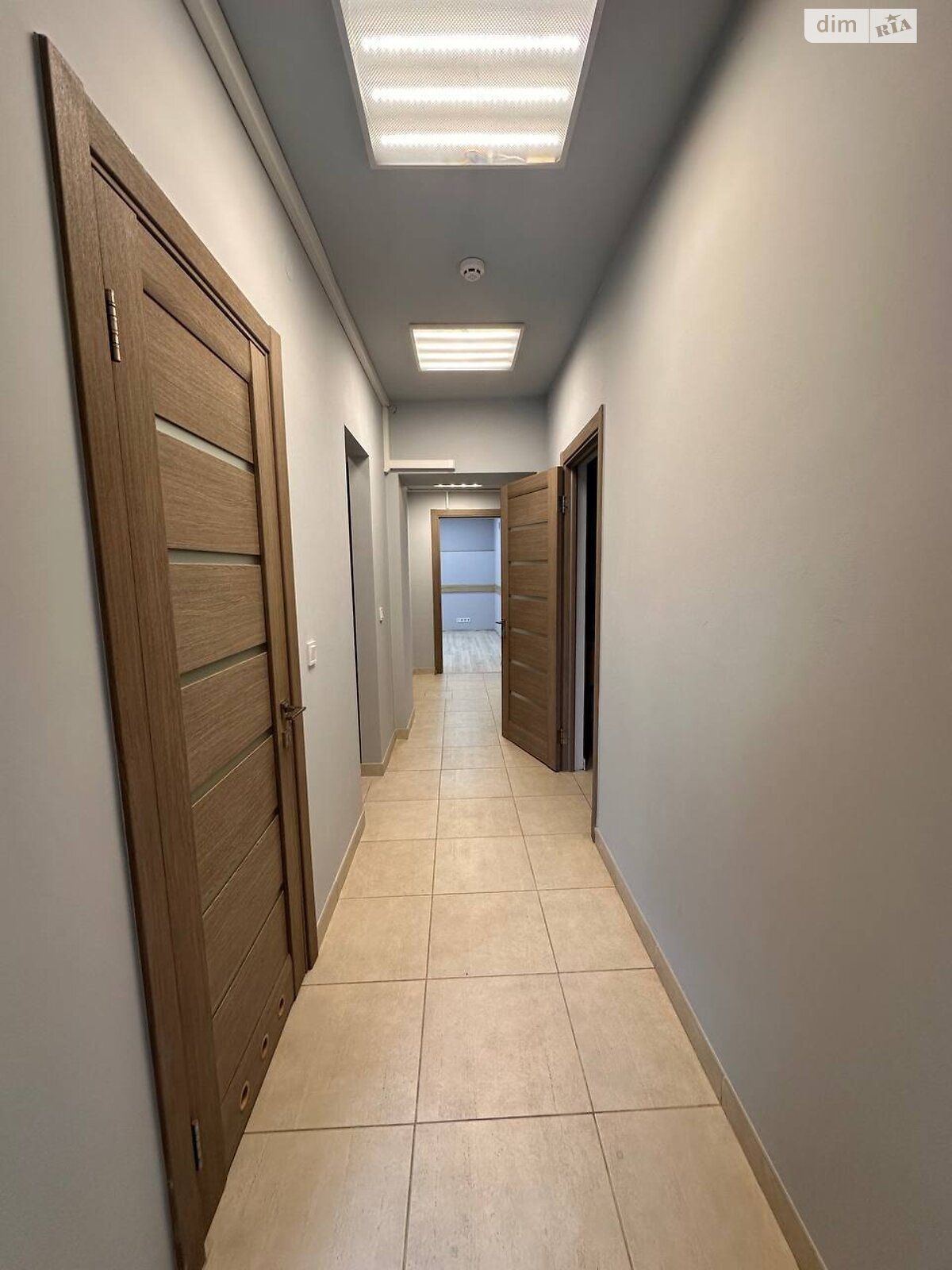 Аренда офисного помещения в Львове, Княгини Ольги улица, помещений - 3, этаж - 1 фото 1 Аренда офисного помещения в Львове, Княгини Ольги улица, помещений - 3, этаж - 1 фото 1