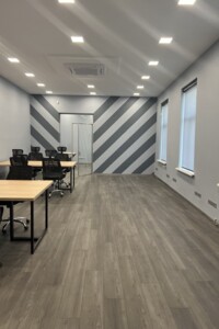 Аренда офисного помещения в Львове, Кофейная (Михальчука) улица, помещений - 2, этаж - 3 фото 2