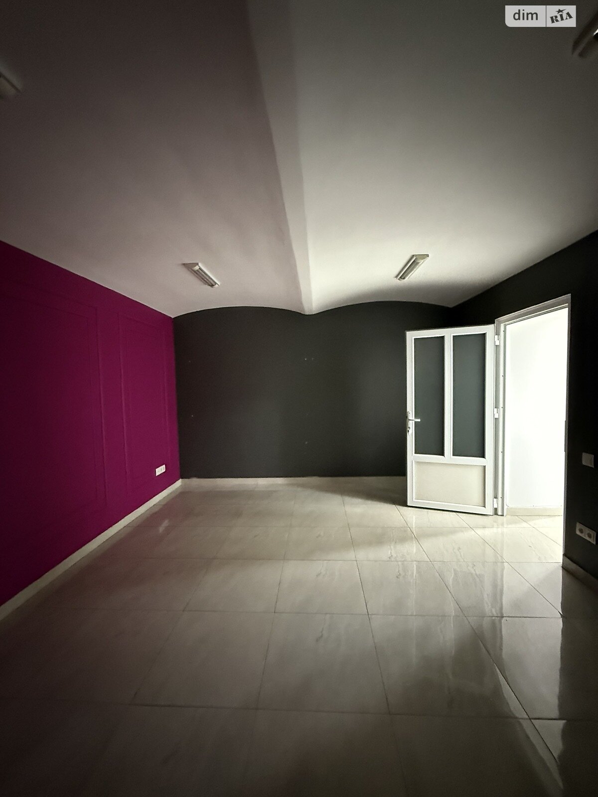 Аренда офисного помещения в Львове, Богомольца Академика улица 15, помещений - 3 фото 1