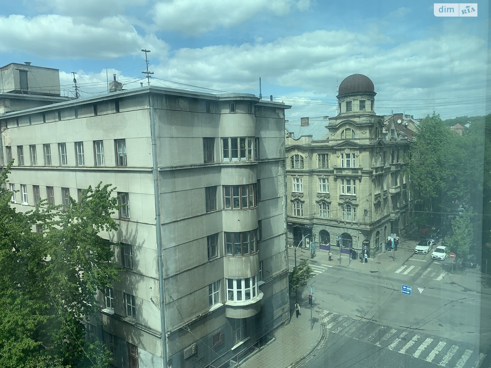 Оренда офісного приміщення в Львові, Петрушевича площа 3, приміщень - 1, поверх - 5 фото 1 Оренда офісного приміщення в Львові, Петрушевича площа 3, приміщень - 1, поверх - 5 фото 1