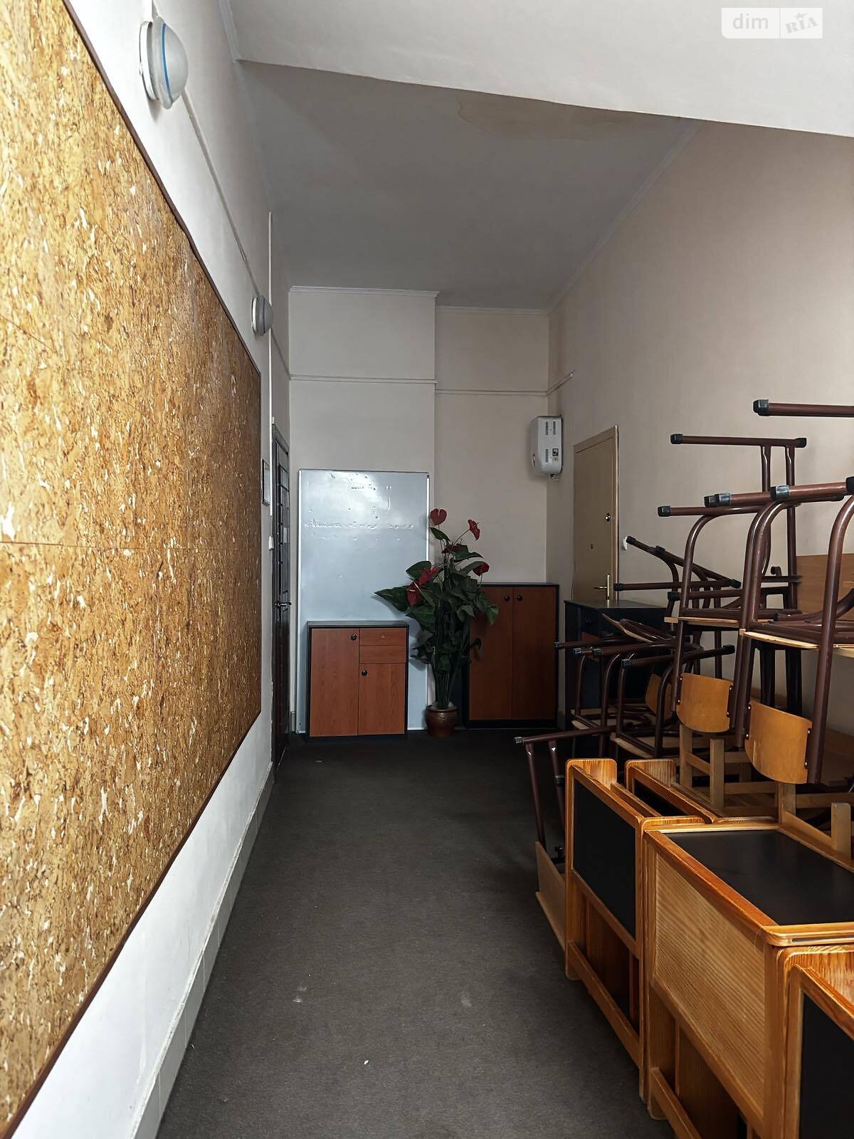 Оренда офісного приміщення в Львові, Туган-Барановського вулиця, приміщень -, поверх - 4 фото 1 Оренда офісного приміщення в Львові, Туган-Барановського вулиця, приміщень -, поверх - 4 фото 1