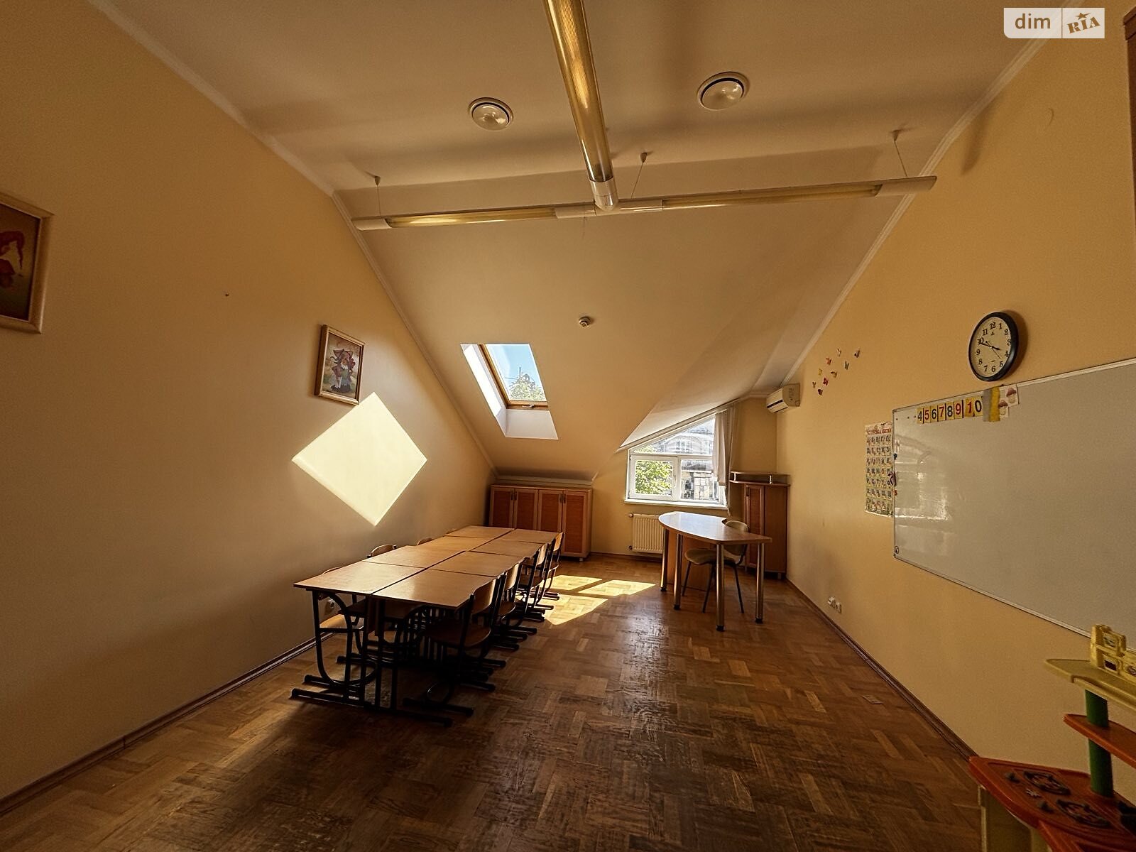 Оренда офісного приміщення в Львові, Туган-Барановського вулиця, приміщень -, поверх - 4 фото 1 Оренда офісного приміщення в Львові, Туган-Барановського вулиця, приміщень -, поверх - 4 фото 1