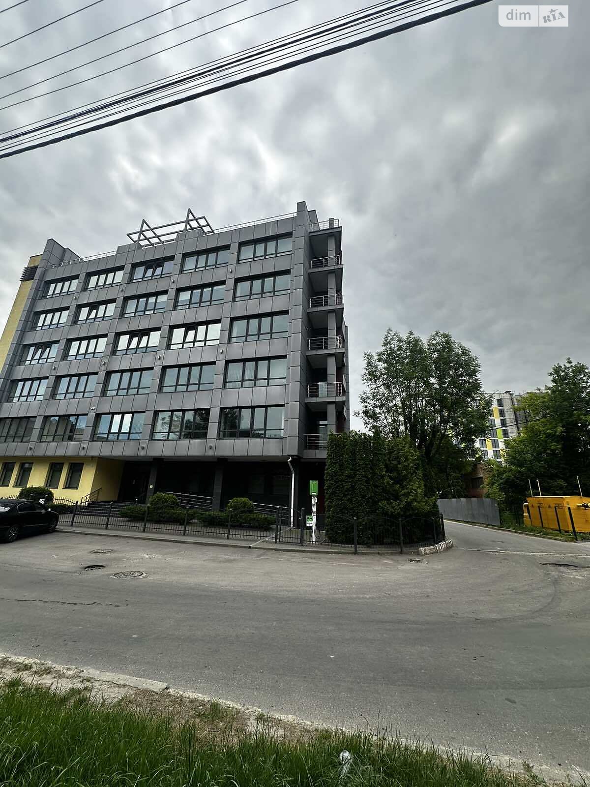 Оренда офісного приміщення в Львові, Кам’янецька вулиця, приміщень - 3, поверх - 5 фото 1 Оренда офісного приміщення в Львові, Кам’янецька вулиця, приміщень - 3, поверх - 5 фото 1