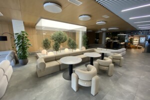 Оренда офісного приміщення в Львові, Антоновича Володимира вулиця 120, приміщень - 1, поверх - 4 фото 2 Оренда офісного приміщення в Львові, Антоновича Володимира вулиця 120, приміщень - 1, поверх - 4 фото 2