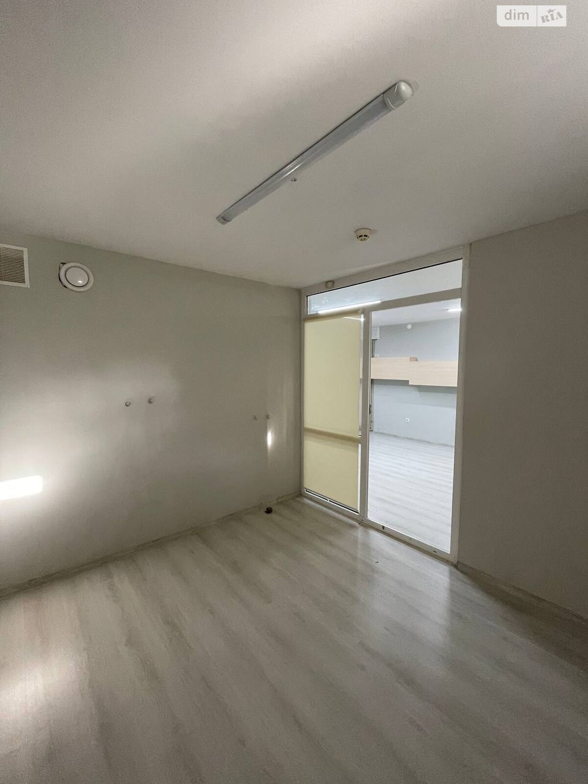 Аренда офисного помещения в Львове, Антоновича Владимира улица 74, помещений - 2 фото 1 Аренда офисного помещения в Львове, Антоновича Владимира улица 74, помещений - 2 фото 1