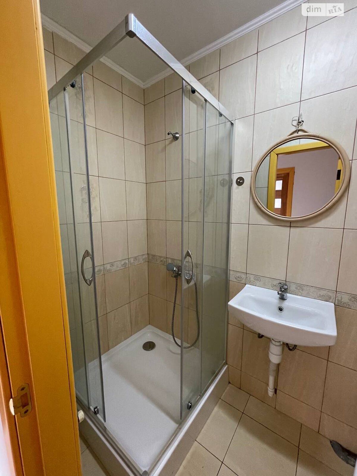 Оренда офісного приміщення в Львові, Антоновича Володимира вулиця 74, приміщень - 1, поверх - 2 фото 1 Оренда офісного приміщення в Львові, Антоновича Володимира вулиця 74, приміщень - 1, поверх - 2 фото 1